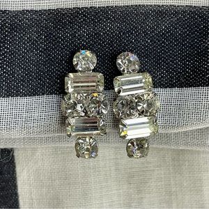 Gorgeous Vintage Coro Rhinestone Earrings Baguettes